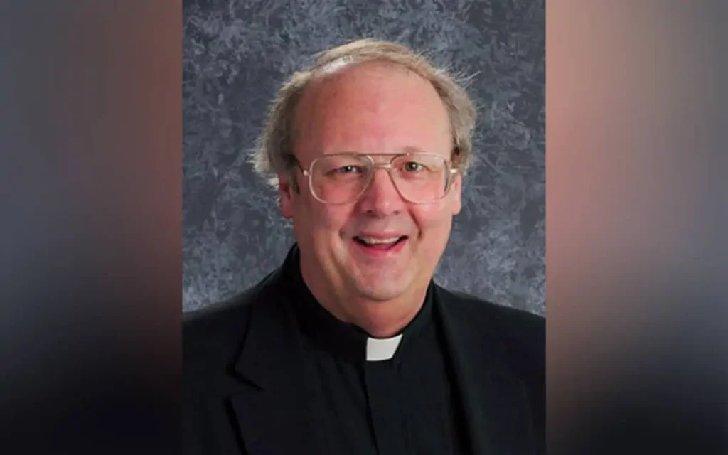 Pastor at Lake Zurich church, school permanently removed from position while on leave for 3rd child sex abuse investigation