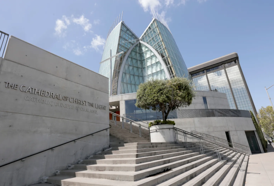 Oakland diocese, abuse victims far apart in settlement talks